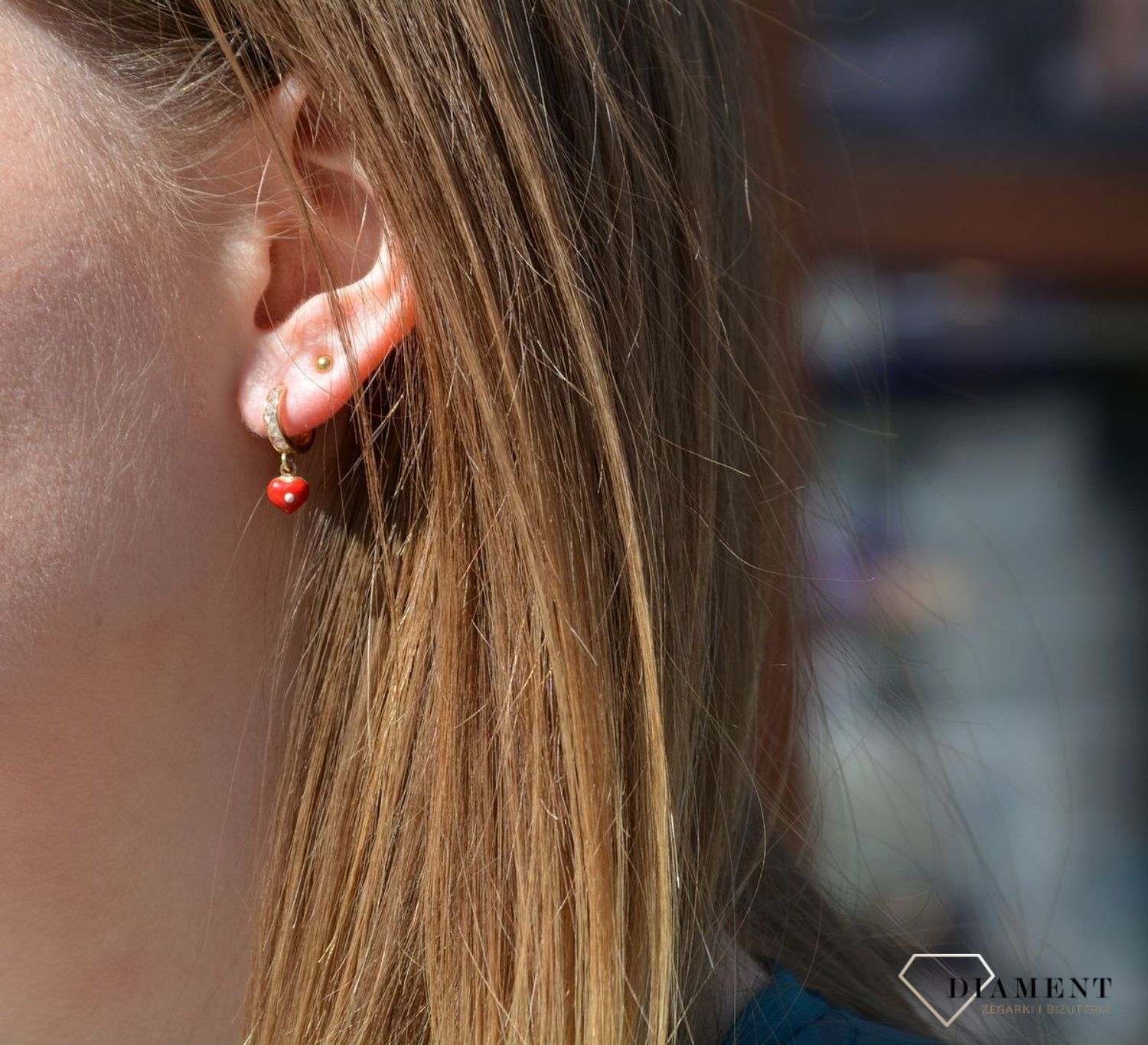 Złote kolczyki koła 585 z cyrkoniami i wiszącym sercem dla dziewczynki biżuteria dziecięca KL 507.jpg